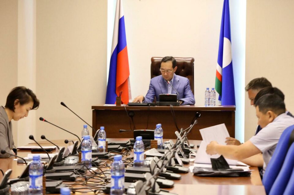Глава Якутии проконтролировал строительство объектов по государственно-частному партнёрству