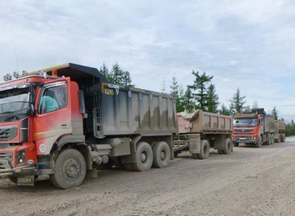 Мирнинское управление автодорог ремонтирует участок дороги «Анабар» в Якутии