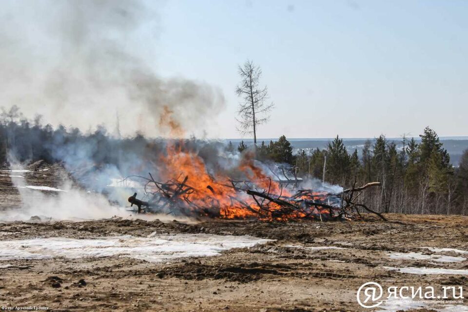 В Якутии планируют ликвидировать возгорания в Нюрбинском, Хангаласском, Таттинском и Намском районах