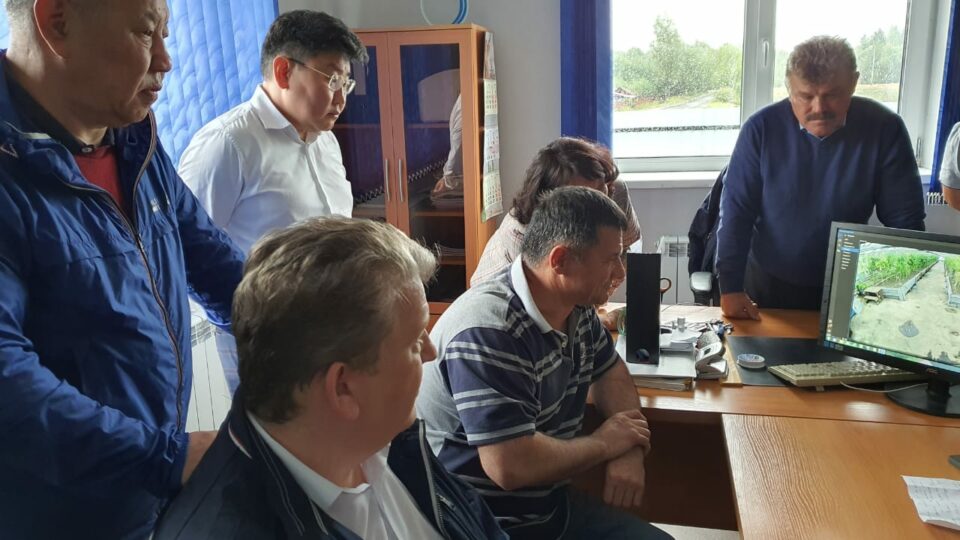 Премьер Якутии рассмотрел вопросы социально-экономического развития Алданского района