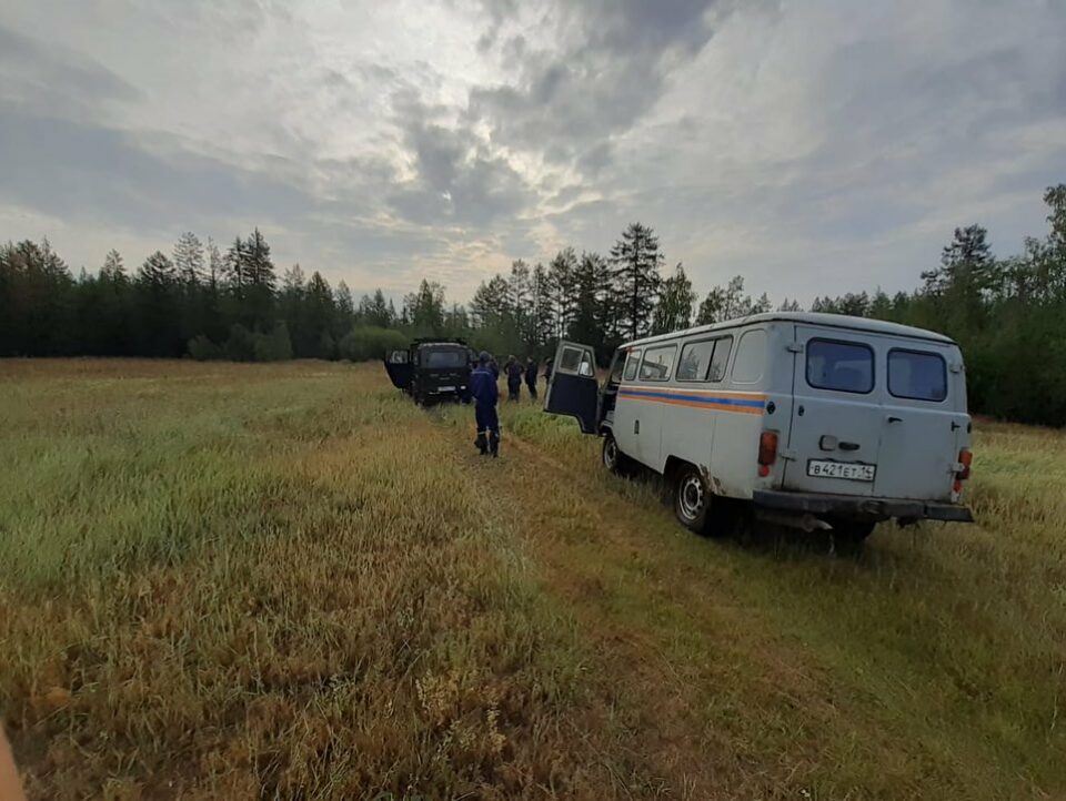 В Нюрбинском районе Якутии спасатели нашли заблудившегося ягодника