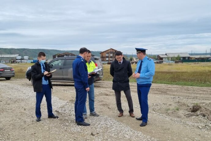 Прокурор Якутии поручил обеспечить защиту прав граждан на качественные и безопасные дороги