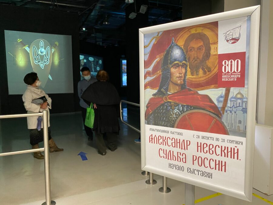В Якутске открылась выставка-комикс об Александре Невском