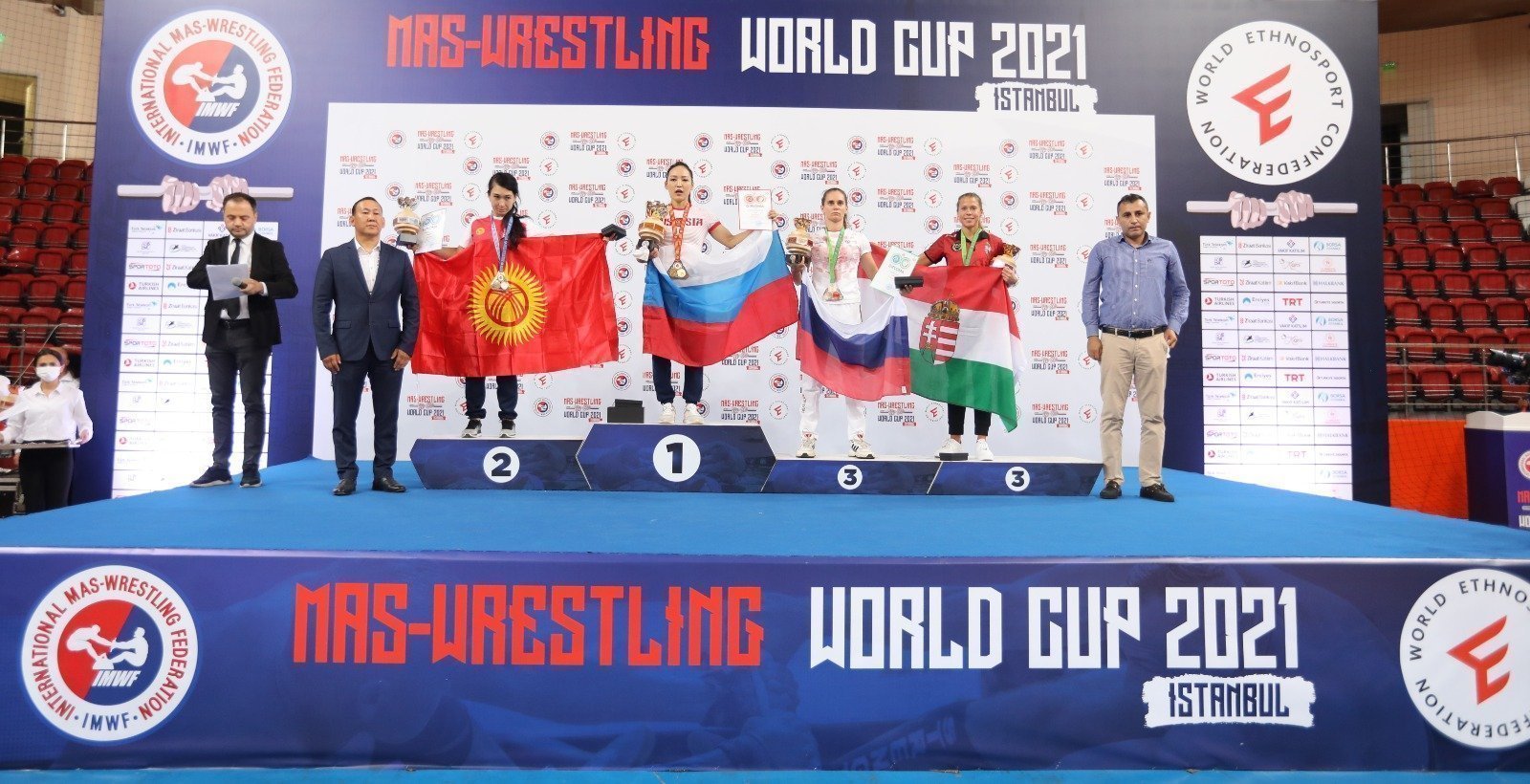Якутяне завоевали восемь из четырнадцати золотых медалей Кубка мира по мас-рестлингу