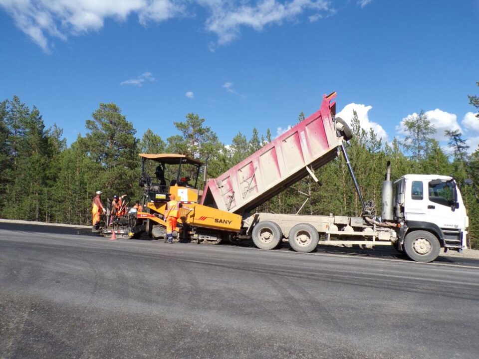 В Якутии проверили ход ремонтных работ автодороги «Умнас»