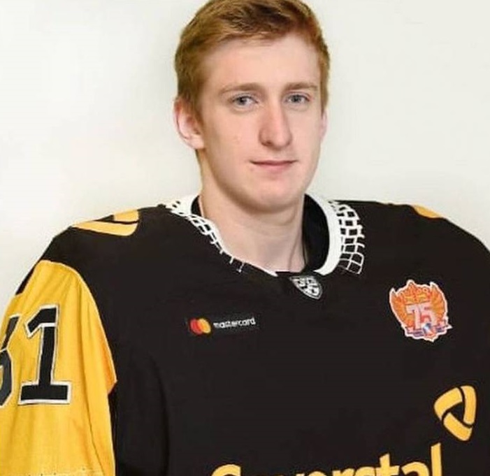 19-летний спортсмен из Якутии будет играть в Континентальной хоккейной лиге