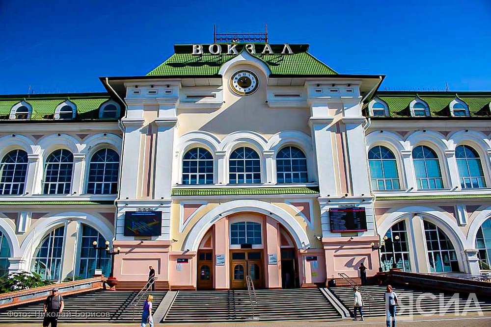 Железнодорожный вокзал Хабаровска.