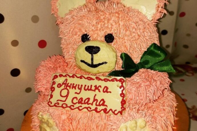 Жительница Оленекского района Якутии превратила детское увлечение в прибыльное дело