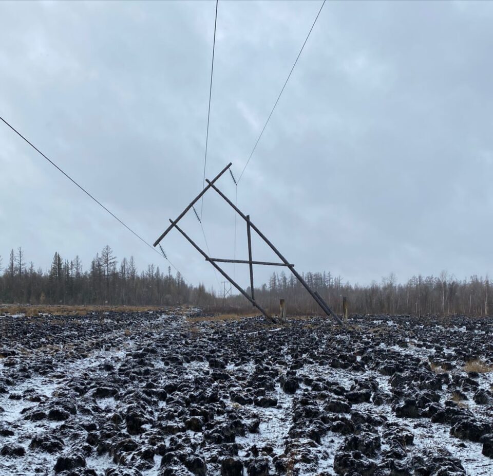 Энергетики восстановили электроснабжение вилюйской группы районов Якутии, нарушенное сельхозпалом