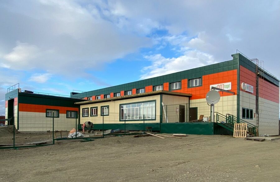 Торгово-логистический центр открыли в арктическом поселке Усть-Куйга в  Якутии — ЯСИА