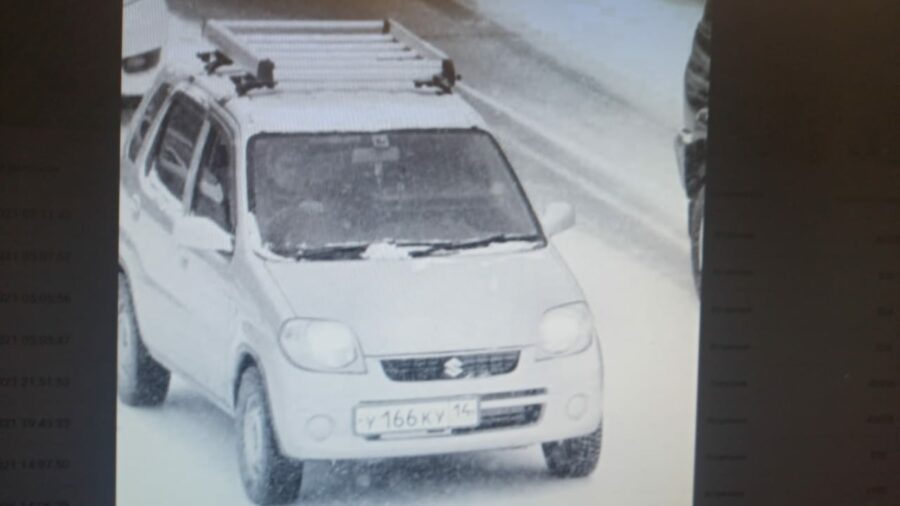 В Якутске разыскивают угнанный автомобиль