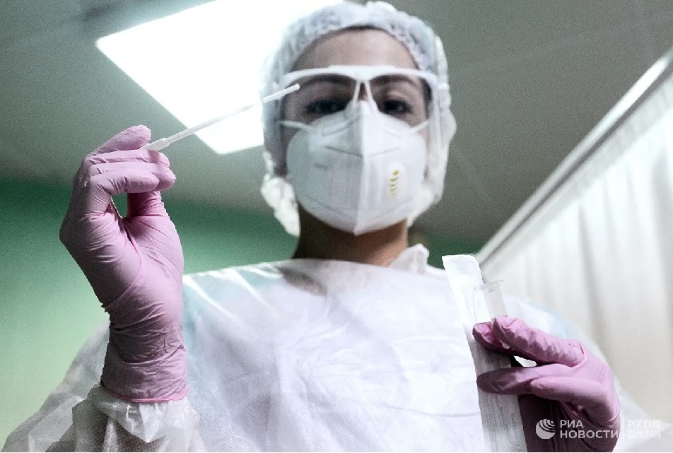 Прибывающие в Россию из африканских стран будут сдавать два ПЦР-теста на коронавирус