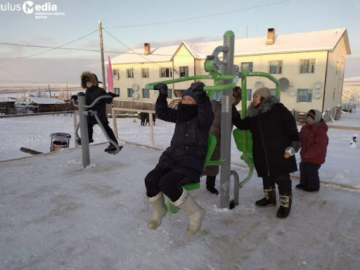 Треть жителей Якутии считают лучшим отдыхом вечеринки с друзьями