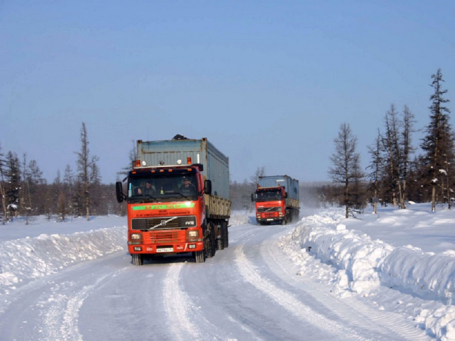 В Якутии ежегодно в зимний период перевозится порядка 700 тысяч тонн грузов