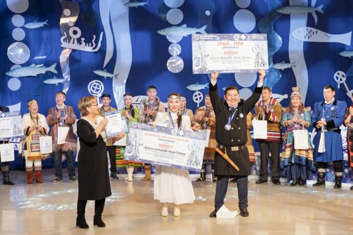 Команда Сайсарского округа Якутска стала победителем конкурса «Строганина – 2021»