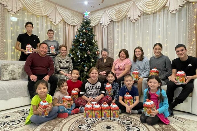 В Год матери в Якутии увеличат вознаграждение приемным семьям  