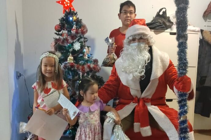 Многодетные семьи Центрального округа Якутска получили новогодние подарки