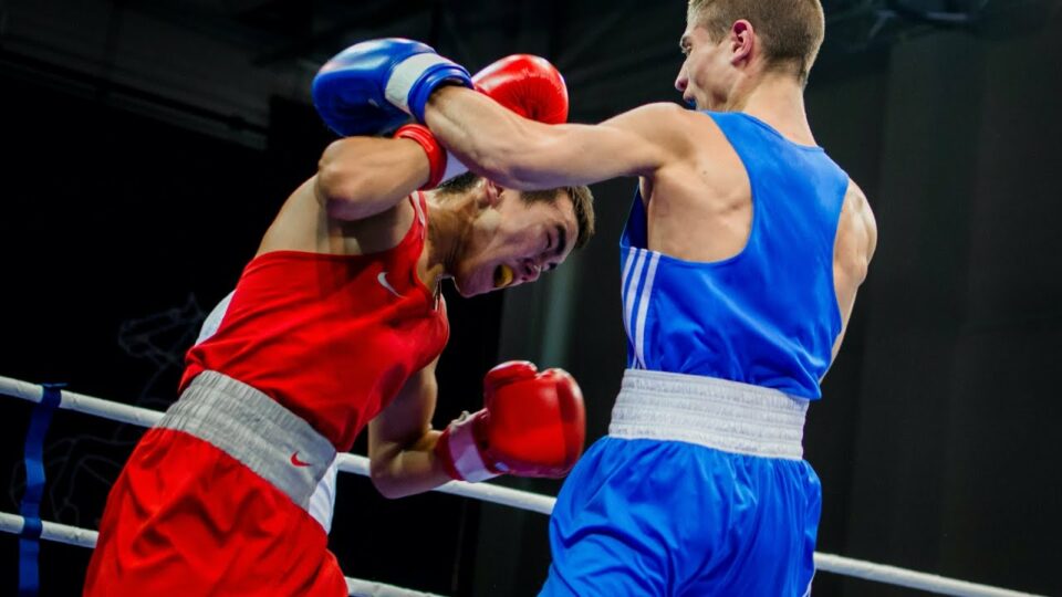 Якутский спортсмен одержал первую победу на Кубке мира по боксу