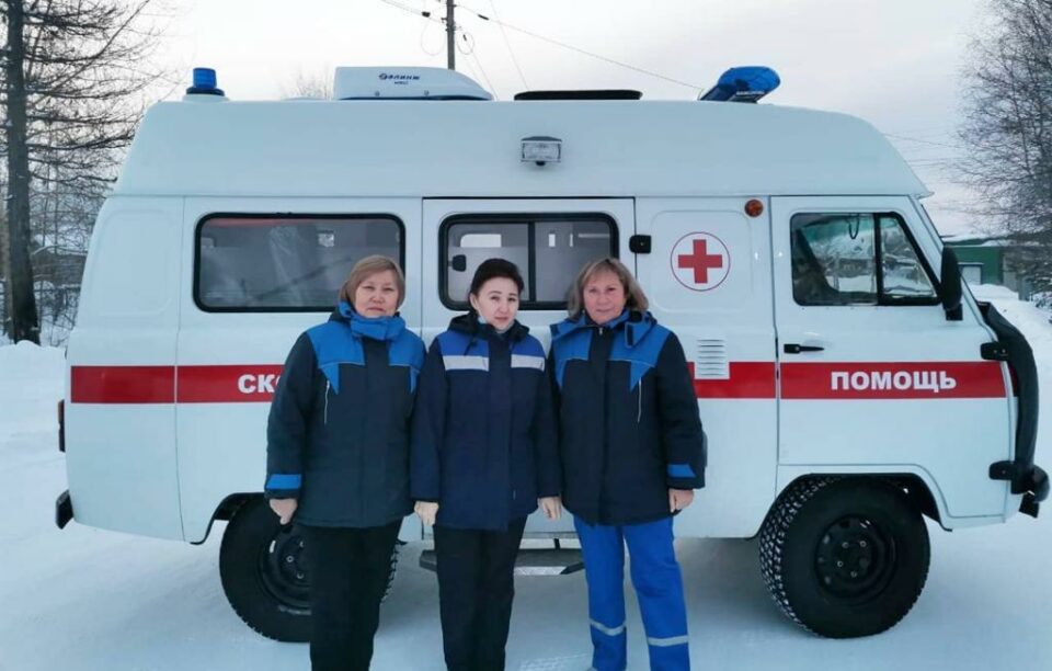 В якутский город Ленск доставили новый автомобиль скорой медицинской помощи