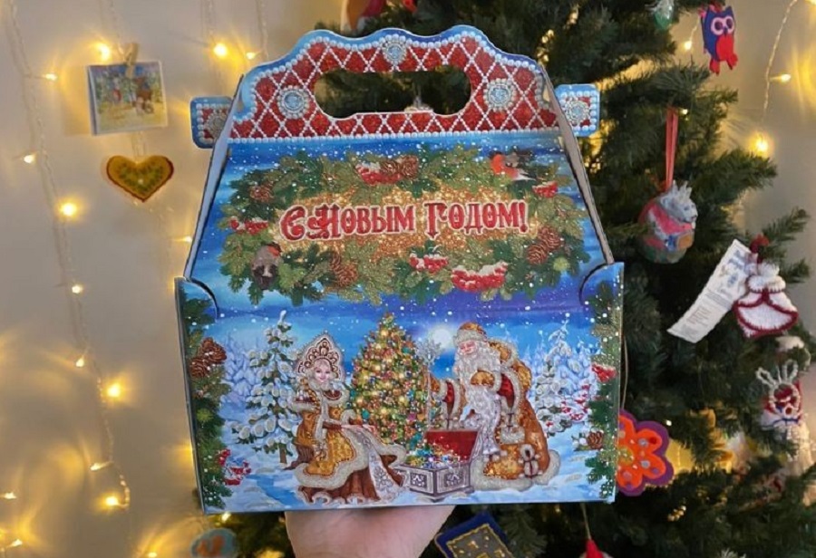 В Якутии фонд «Харысхал» начал выдачу новогодних подарков