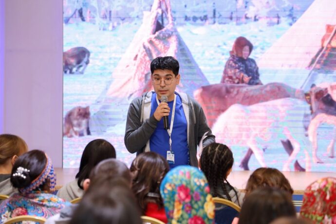 Молодёжь Якутии принимает участие в форуме коренных малочисленных народов Севера