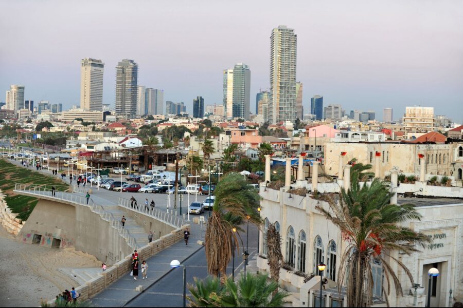 Тель-Авив признали самым дорогим городом мира