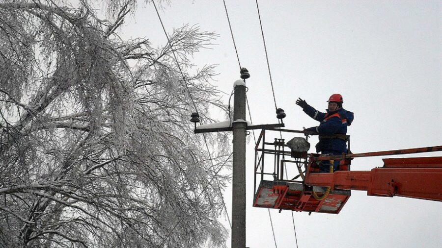 К сведению горожан: плановые отключения энергоресурсов в Якутске 18 января