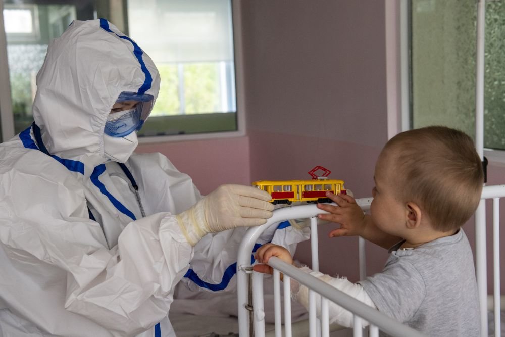 Глава Якутии: Надо делать все, чтобы уберечь детей от коронавируса