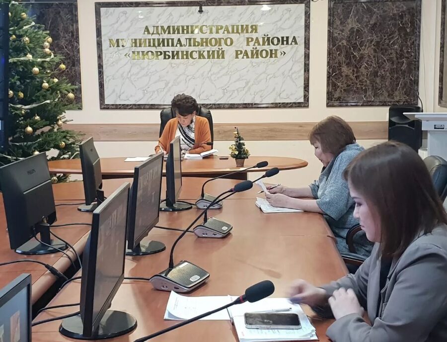 В Нюрбинском районе Якутии проходят онлайн-совещания в наслегах по вакцинации и ревакцинации граждан