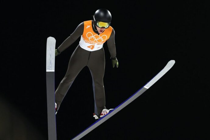 Российские лыжники впервые в истории выиграли медаль в прыжках с трамплина на Олимпиаде