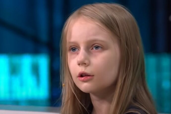 Профессор МГУ заявил о "дрессуре" девятилетней студентки Тепляковой