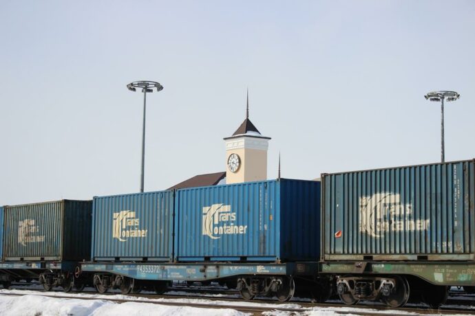 Железные дороги Якутии: Выгрузка товаров на станции «Нижний Бестях» идет штатно