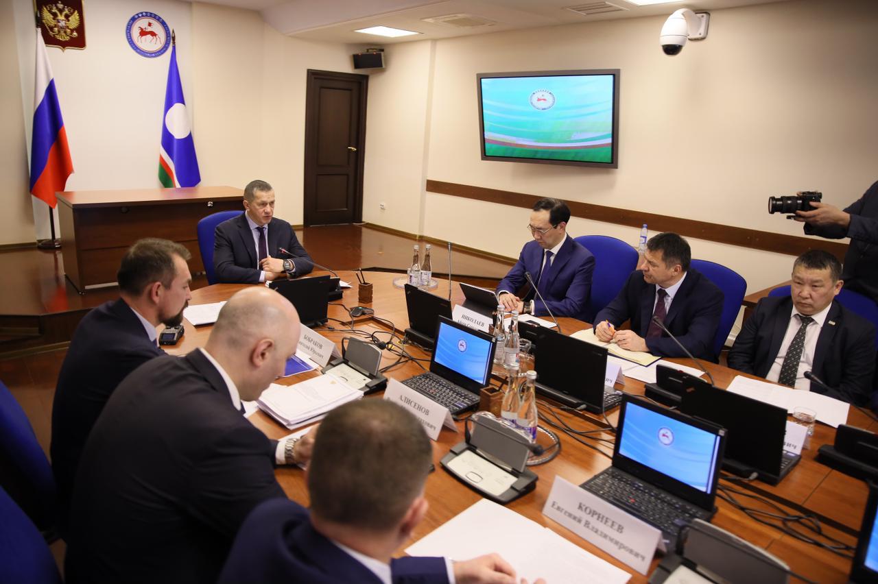 Глава Якутии представил необходимые для участников северного завоза меры поддержки
