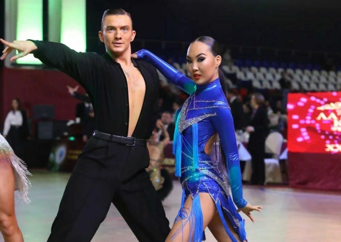 Танцоры Якутска завоевали серебро и золото московских соревнований по танцевальному спорту 