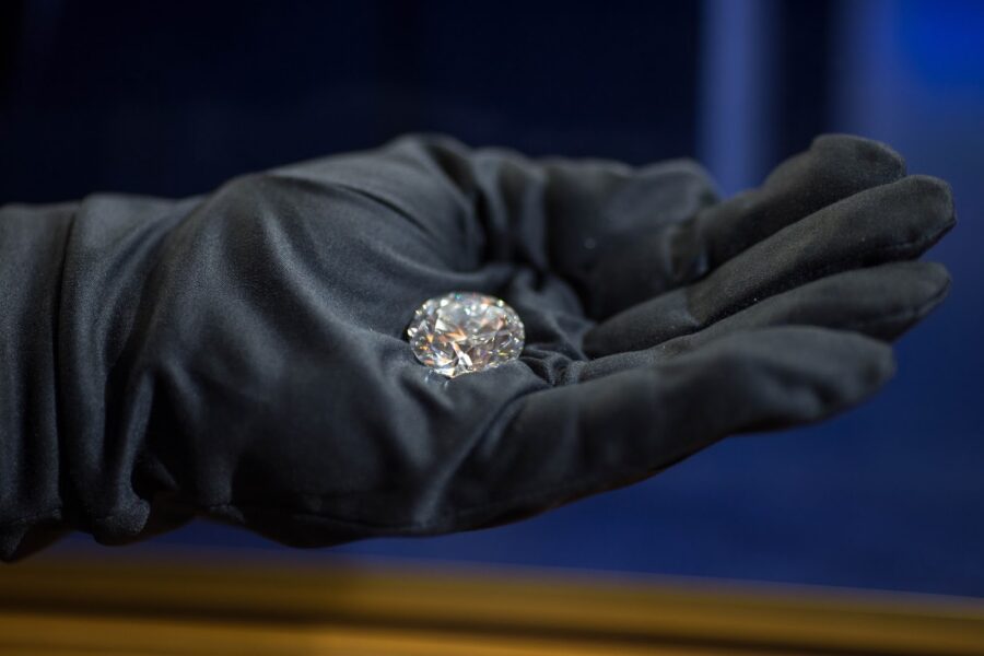 Европейские ювелиры начали отказываться от закупок российских алмазов