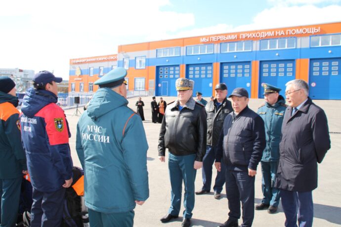 Безопасное прохождение весеннего половодья в Якутии будут обеспечивать девять оперативных групп