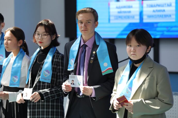 Лучшие школьники со всей республики стали членами Малой академии наук Якутии