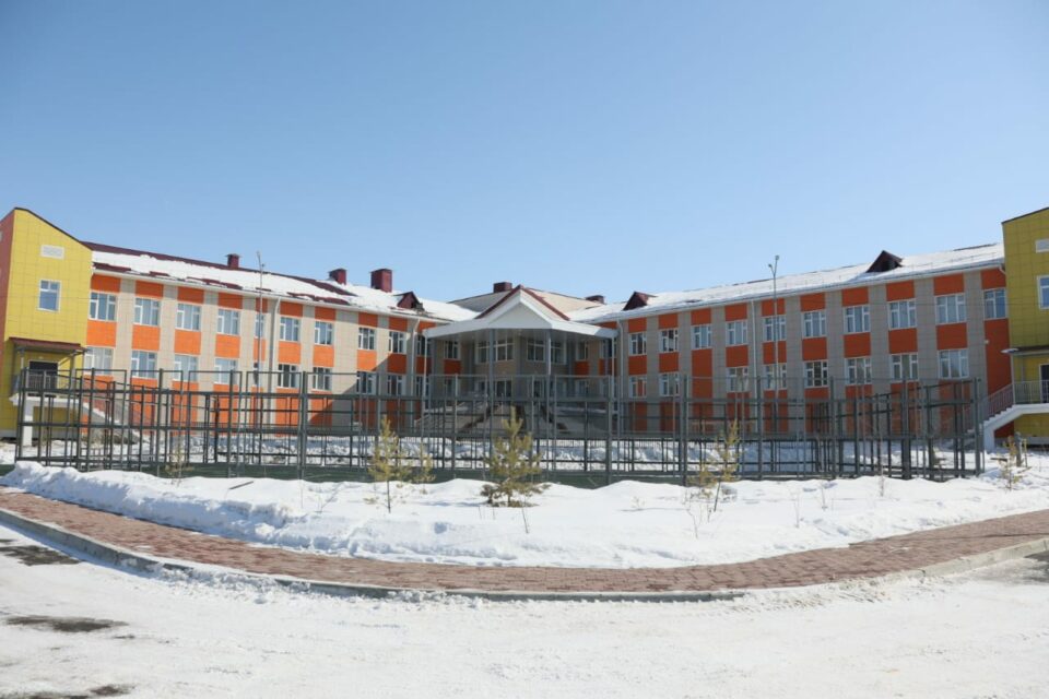 Глава Якутии: Новая школа в Кангалассах станет ещё одним драйвером развития посёлка