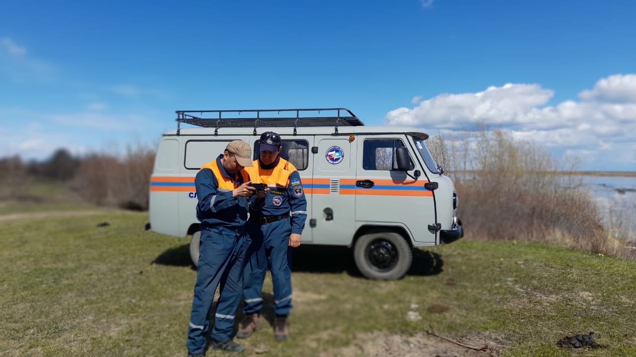 В Намском, Кобяйском районах и в Якутске организованы наблюдательные посты спасателей