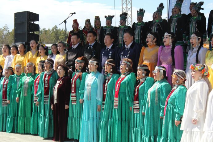 В Якутске состоялся праздничный концерт, посвященный Дню песни