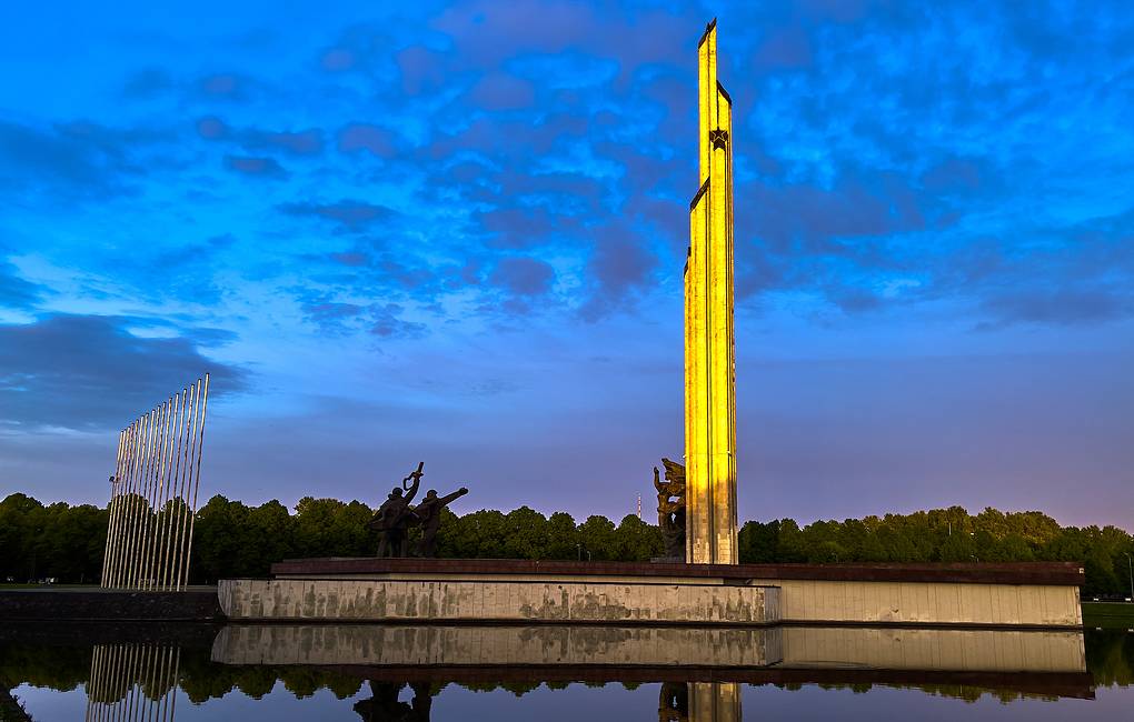 Павел Прокопьев назвал решение о сносе памятника Освободителям Риги провокацией и позором