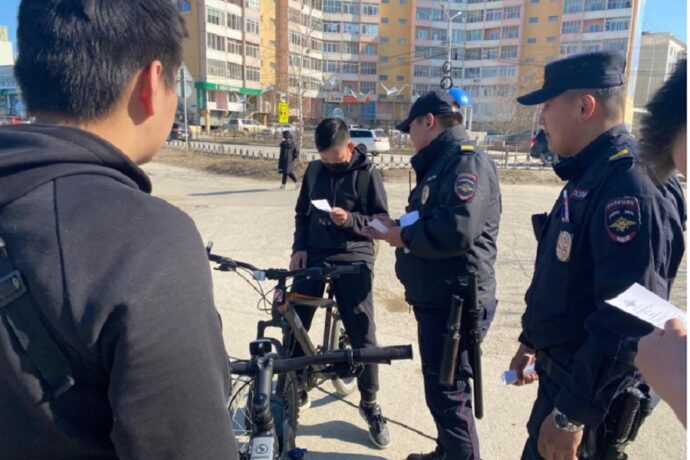 Полицейские Якутска провели мероприятие по профилактике краж велосипедов