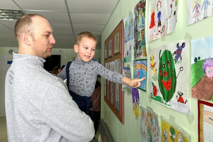 В городе Удачном Якутии прошел конкурс детских рисунков о здоровом образе жизни