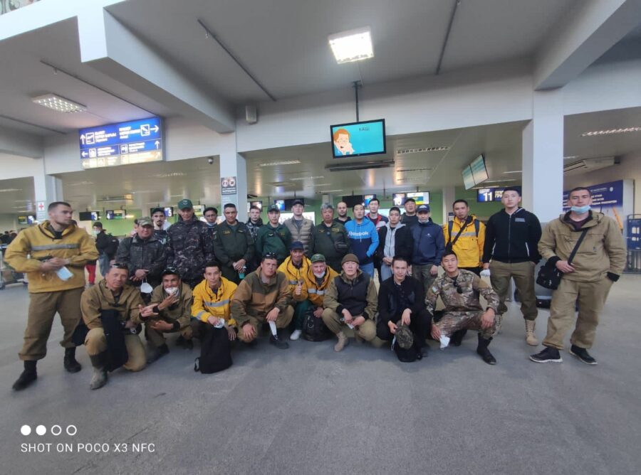 Сотрудники Авиалесоохраны вылетели в Иркутскую область на помощь в тушении природных пожаров