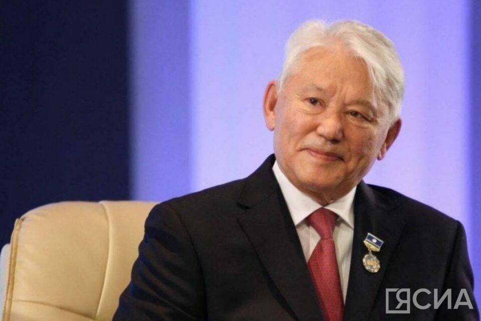 Президент СВФУ предложила присвоить имя Михаила Николаева Парку будущих поколений в Якутске