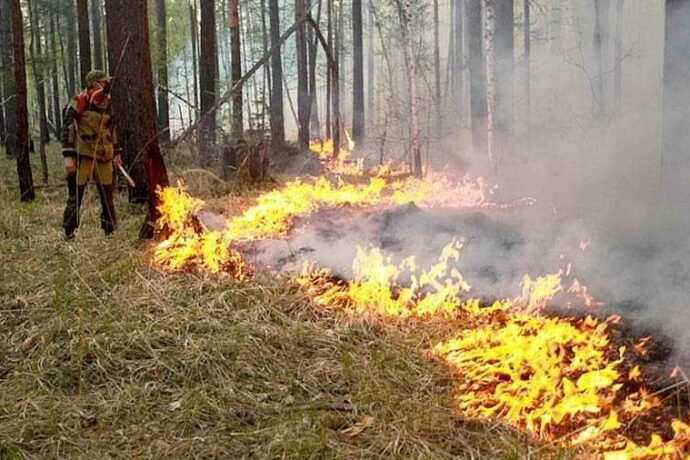 В Якутии из-за пожаров по причине сельхозпалов будут ограничивать объём межбюджетных трансфертов
