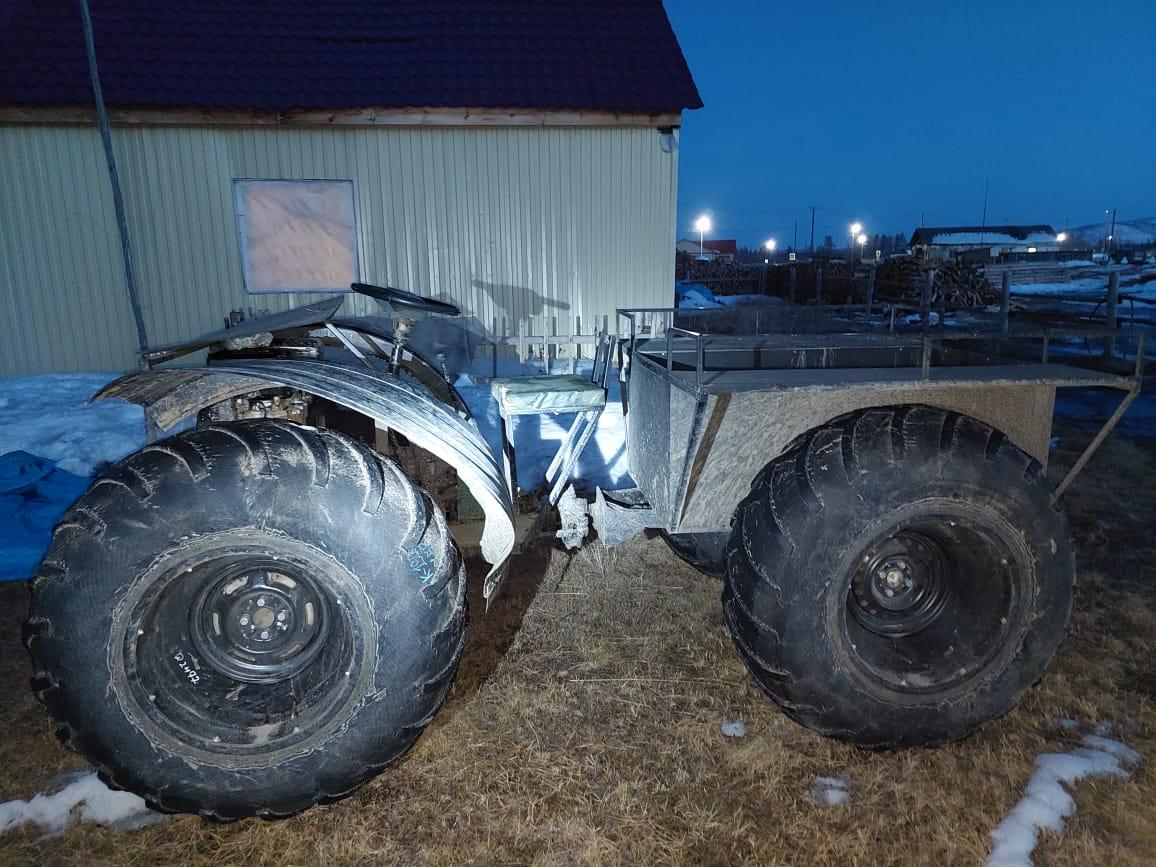 В Оймяконском районе Якутии мужчина разбился на самодельном вездеходе