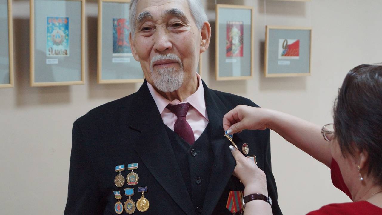 В Якутске откроют выставку коллекции открыток ветерана тыла ко Дню Победы
