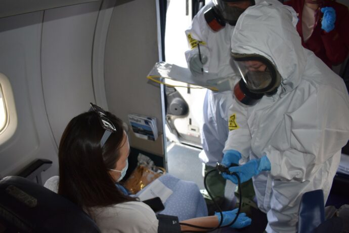 В аэропорту Якутска прошли учения на случай обнаружения холеры на борту самолёта