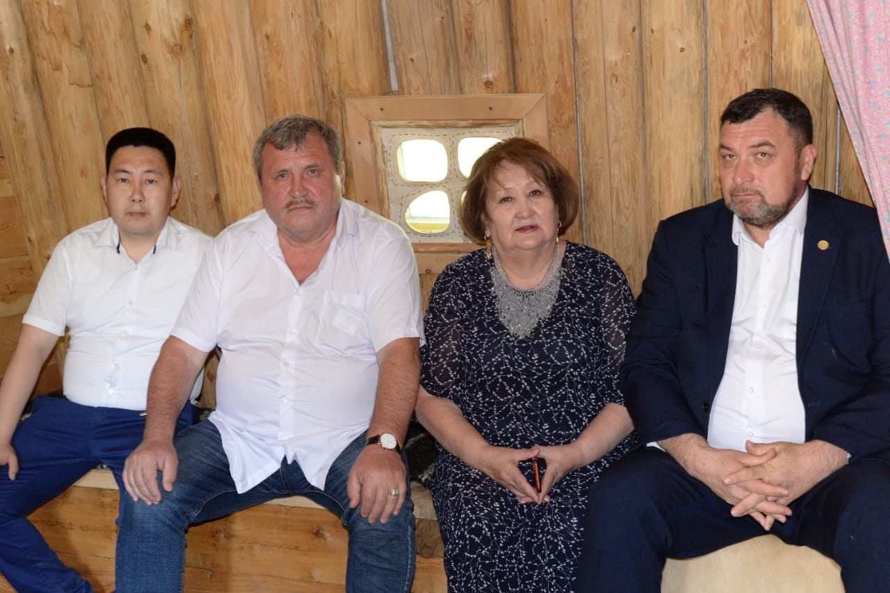 Писатели Татарстана и Якутии обсудили проблемы перевода литературных произведений
